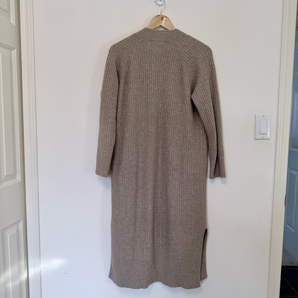 H&M Beige Soft Knit Summer Cabincore Cottagecore Comfortable Cardigan 🔥 - Picture 3 of 3